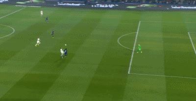 半场战报:巴黎1-0里尔,登贝莱远射破门,吉鲁两中框