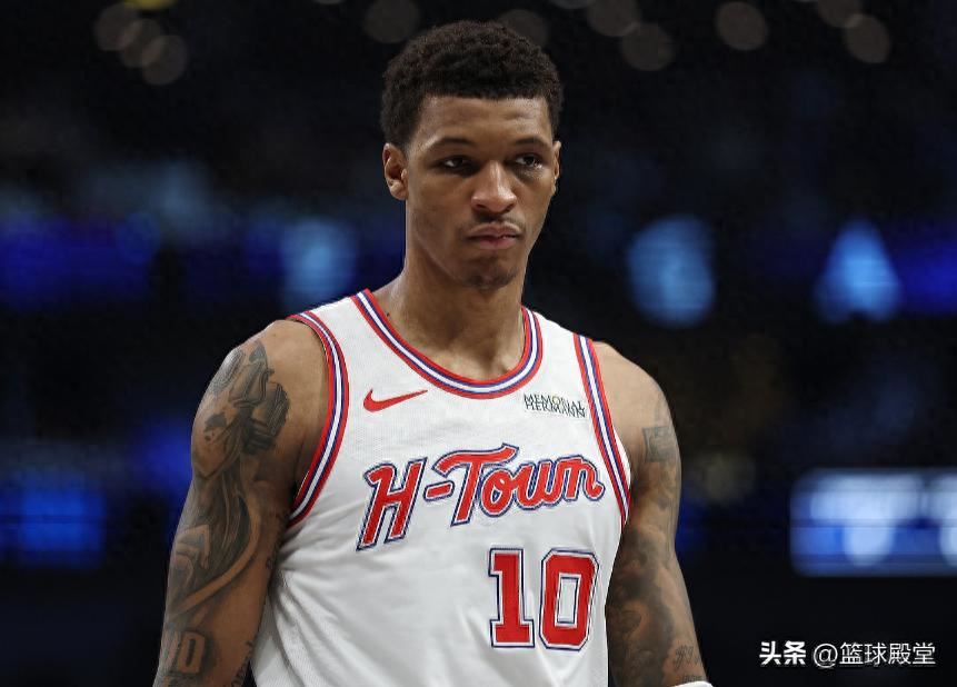 火箭119-110战胜鹈鹕 球员评价:2人满分,4人及格,4人低迷