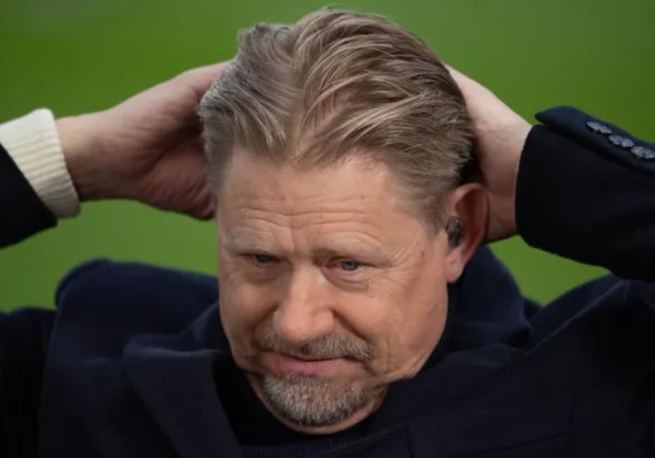 舒梅切尔:曼联补强中场真的很重要,我喜欢巴莱巴